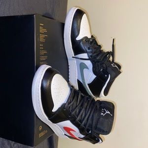 Air Jordan 1 “Alternate Swooshes"